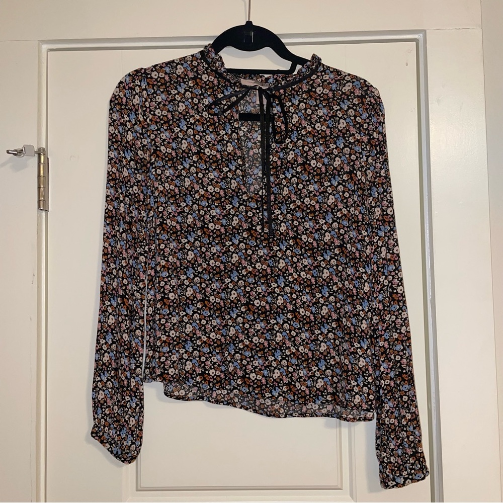 Forever 21 multicolor floral blouse Size S